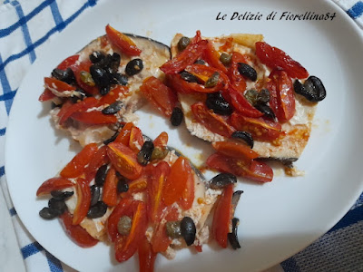 Pesce Spada Al Forno Con Pomodorini Olive Nere E Capperi Ricetta Ed