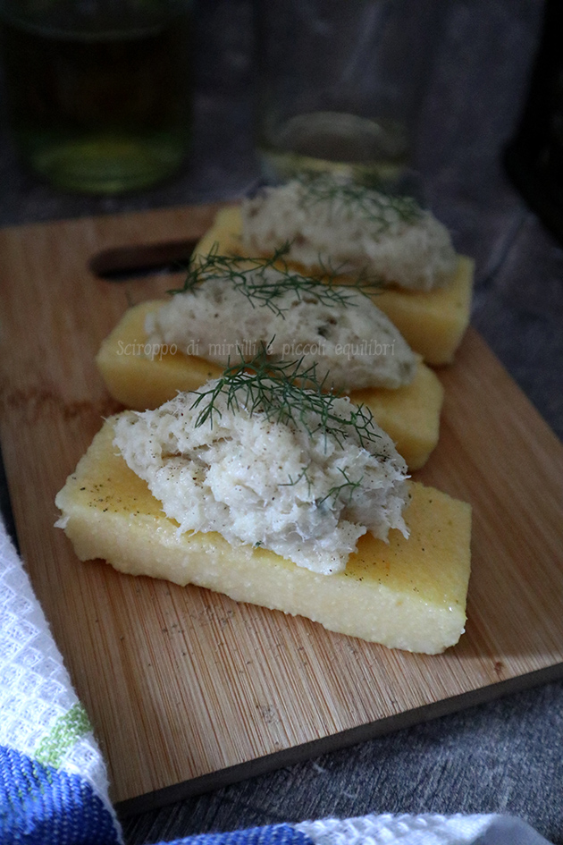 Tartine di polenta con crema di baccalà Ricetta ed ingredienti dei