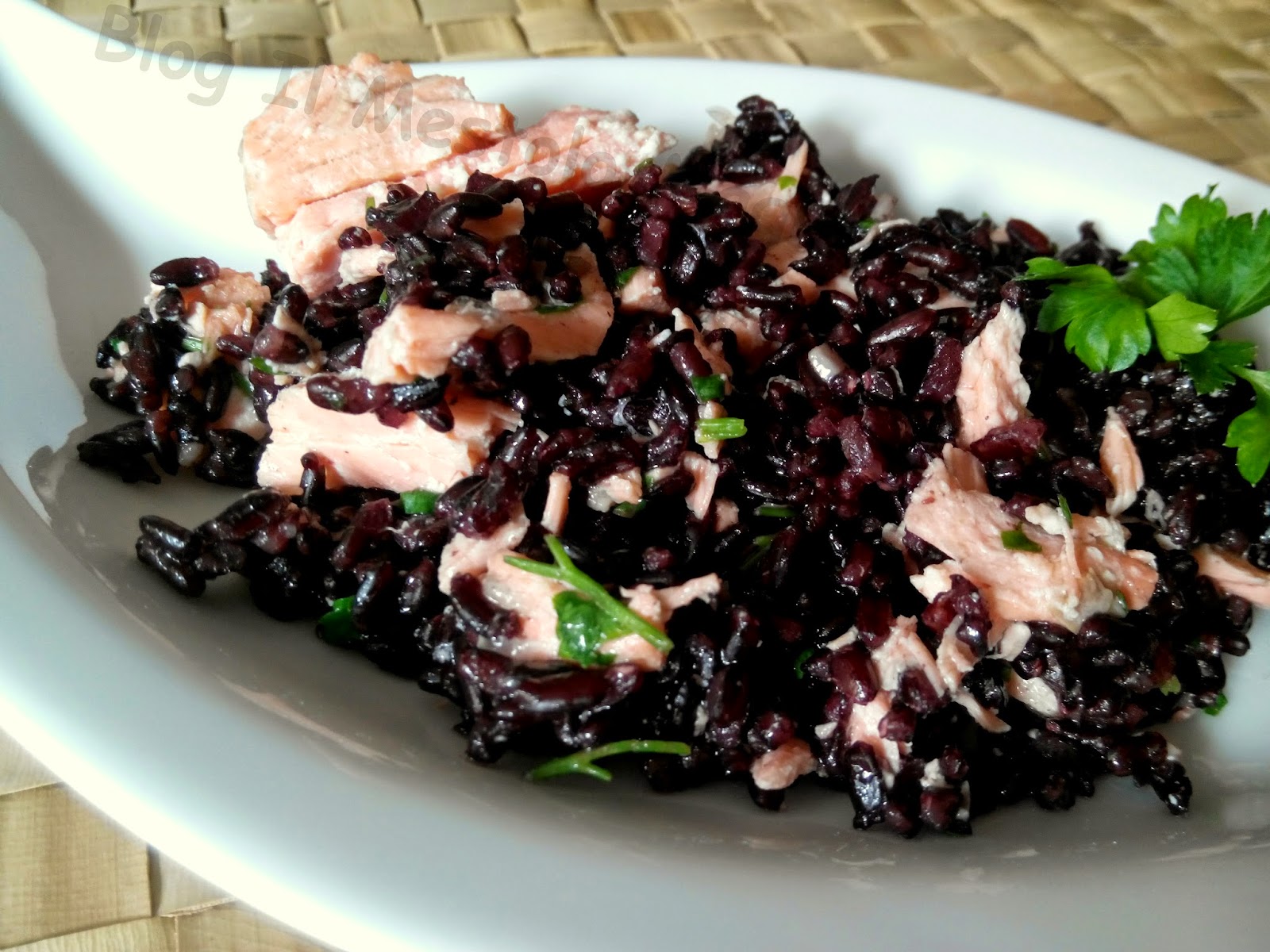 Riso Venere con Salmone Ricetta ed ingredienti dei Foodblogger italiani