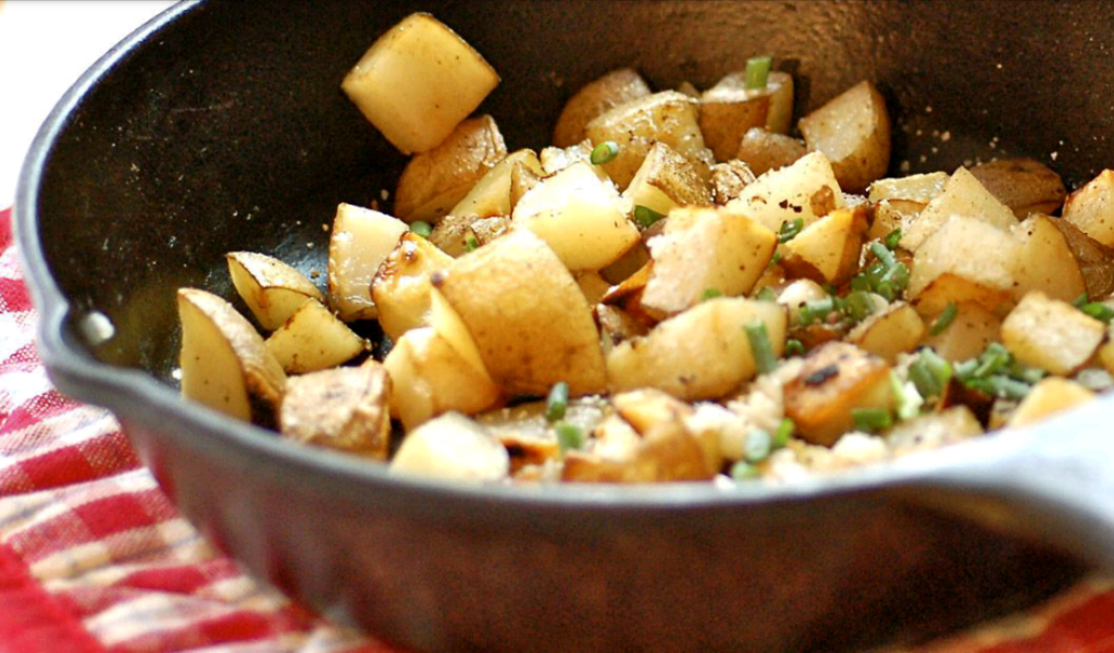 Ricette con le patate: Patate saltate in padella | Ricetta ed