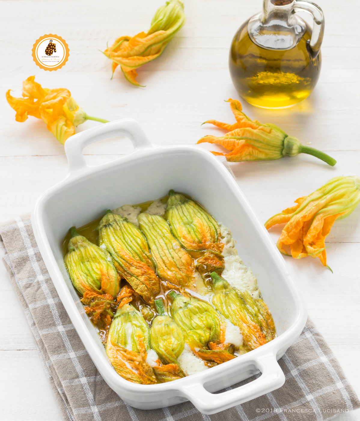 Fiori di zucca ripieni al forno | Ricetta ed ingredienti dei ...