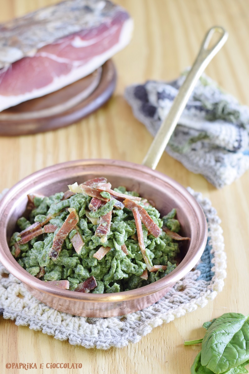 Spatzle di spinaci con speck | Ricetta ed ingredienti dei ...