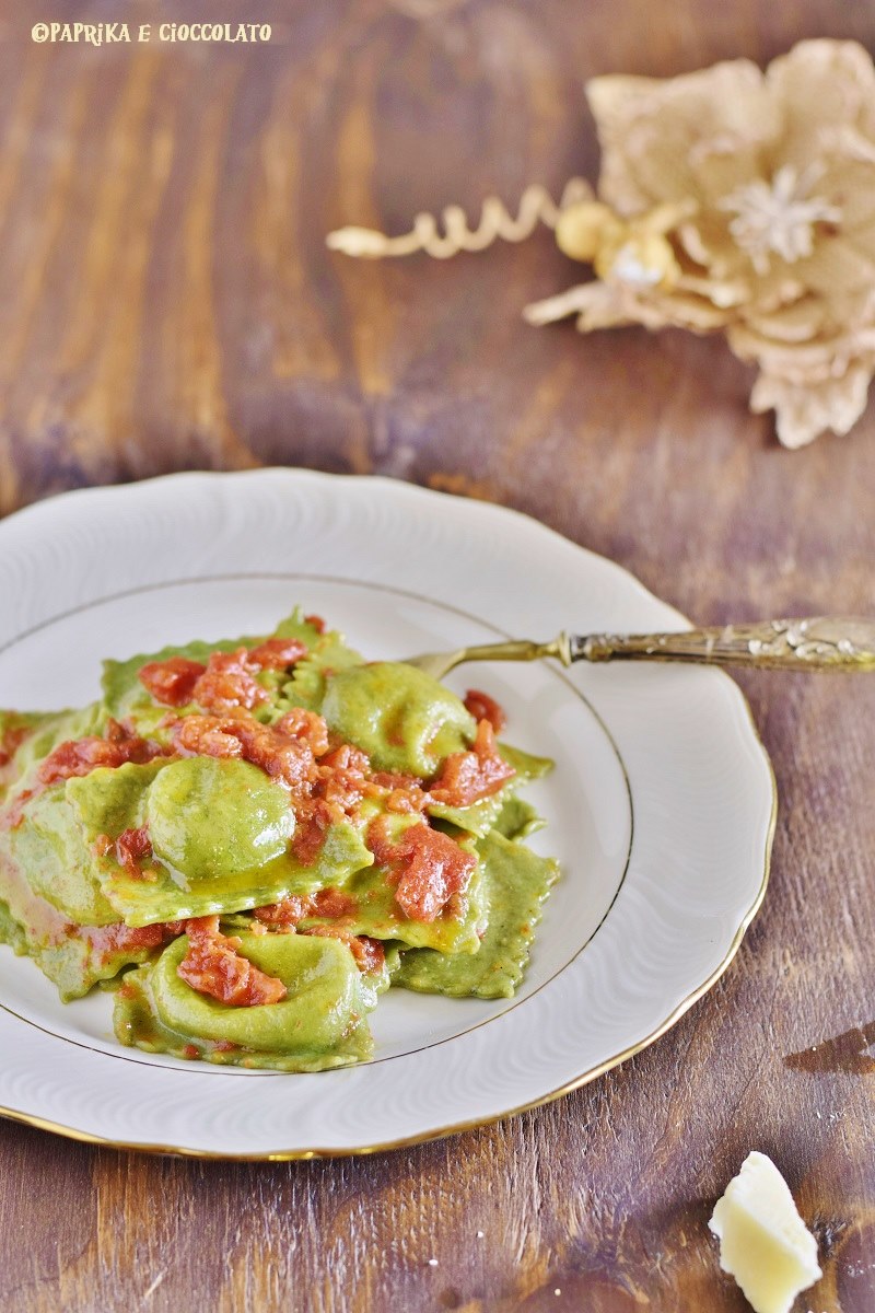 Tortelli verdi con ripieno di ricotta | Ricetta ed ingredienti dei ...