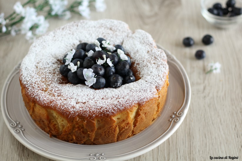 Torta con cuore di ricotta, profumata al limone | Ricetta ...