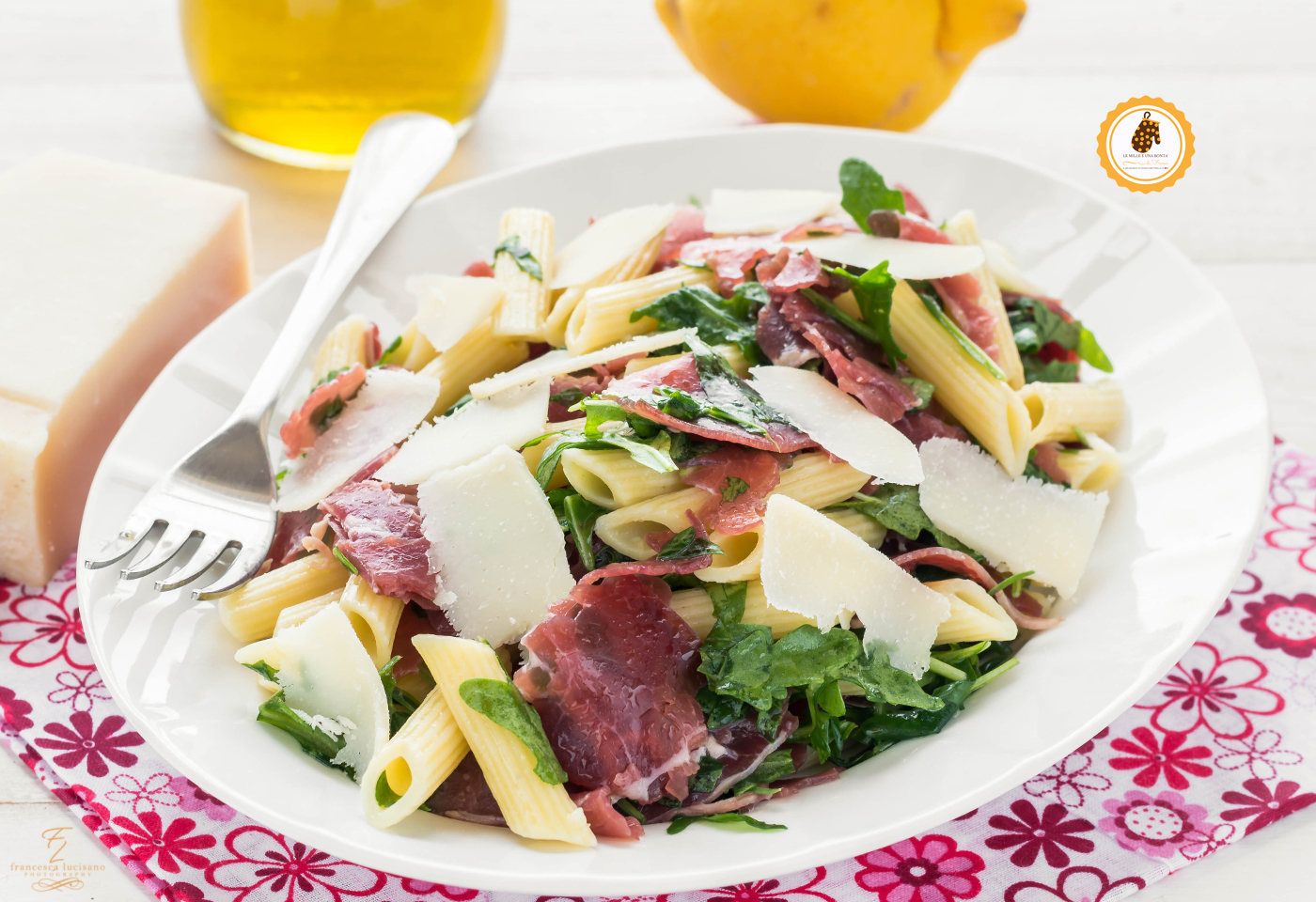 Pasta fredda con bresaola rucola e grana | Ricetta ed ...