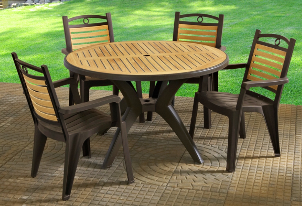 Recycled Plastic Outdoor Dining Sets