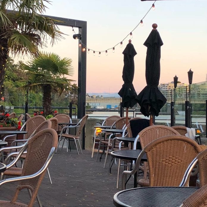 Niagara On The Lake Outdoor Dining Ricetta ed ingredienti dei