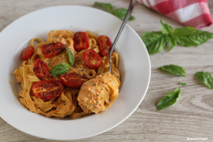 Pasta Cremosa con Pesto di Pomodorini e Ricotta | Ricetta ed ...